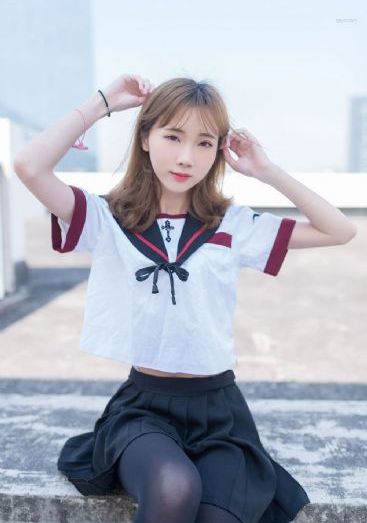 在线精品卡1卡二卡3卡四卡_4K电影完整版