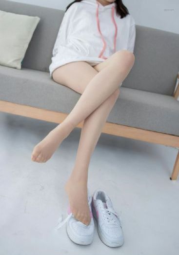成人欧美精品一区二区不卡午午_1080超清免费观看