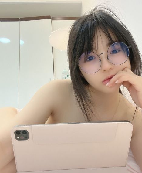 办公室能不能干湿你的衣服视频_BD国语在线播放观看