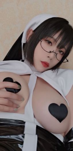日本免费AAA_电影无删减版