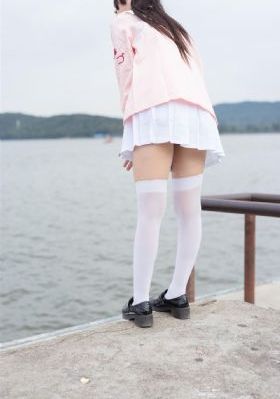 嫩模艾栗栗被5p在线观看_普通话在线观看